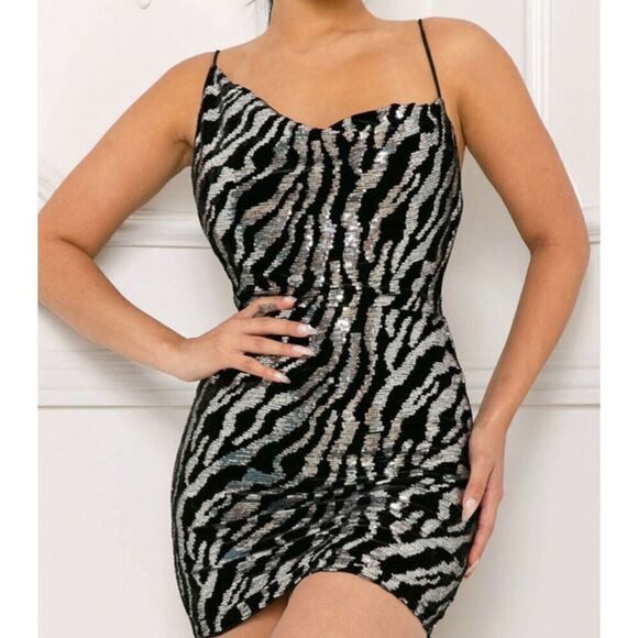 Zebra pattern sequin mini dress - Picture 1 of 11